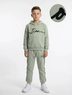 ICON groene joggingset voor kinderen met hoodie en joggingbroek van DeNa Kids Boutique