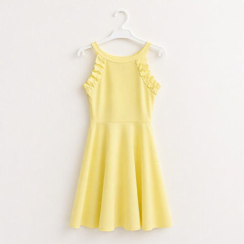 "Gele meisjesjurk met strik – detailfoto | DeNa Kids Boutique"